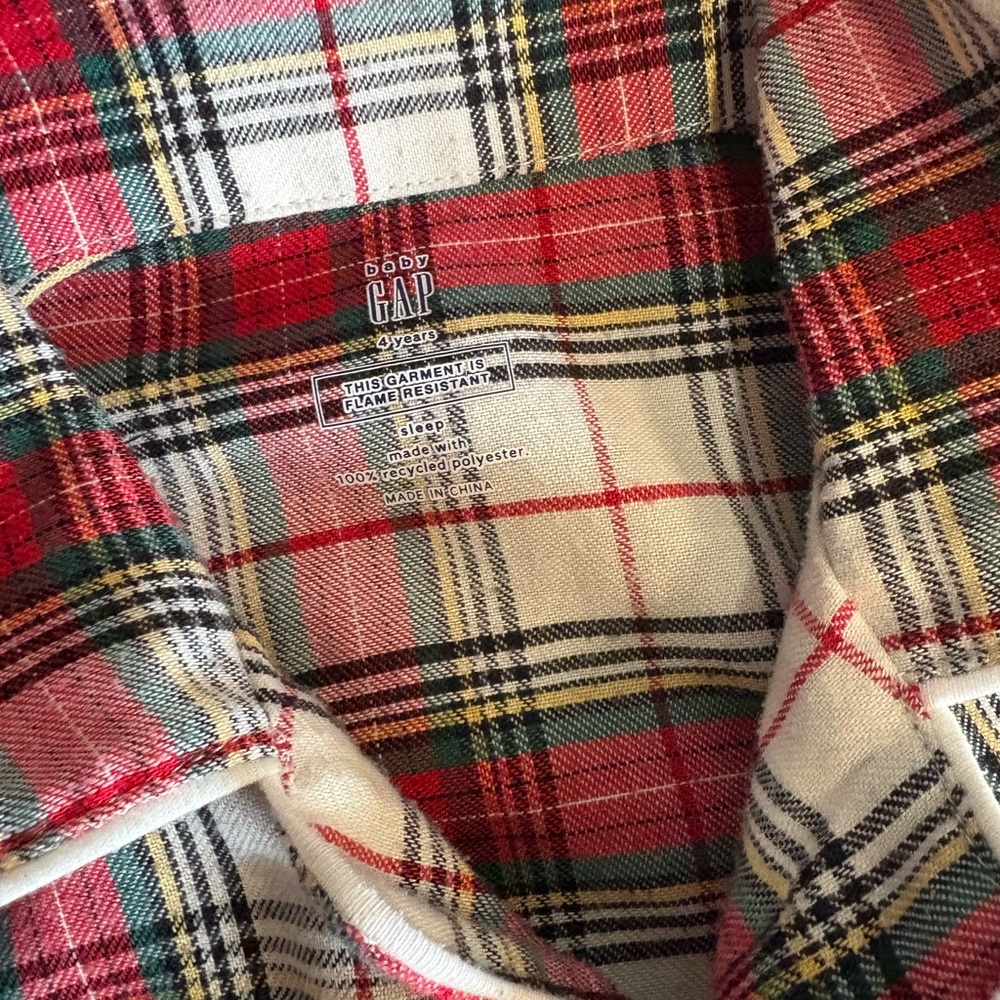 GapKids 4T Flannel PJs - 2 Pairs - Picture 3 of 5